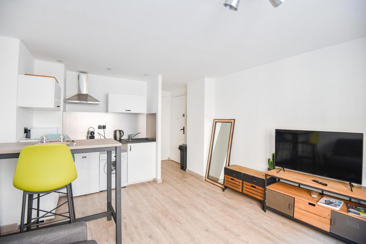 Апартаменты Studio Sur Le Vieux-Port Ideal Pour 2 Personnes Марсель Экстерьер фото